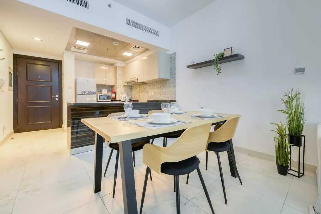 Chic Spacious 1 Bedroom Apartment In Dubai South.