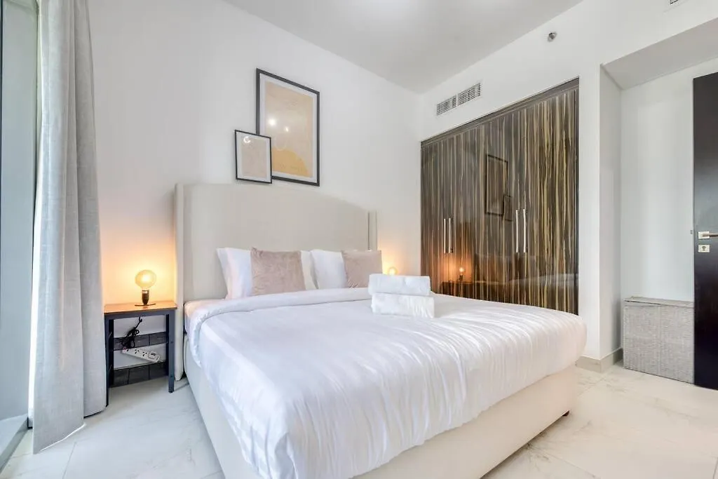 Chic Spacious 1 Bedroom Apartment In Dubai South. 0*,