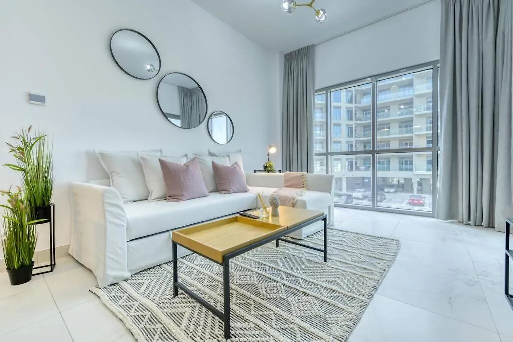 Chic Spacious 1 Bedroom Apartment In Dubai South. 0*,