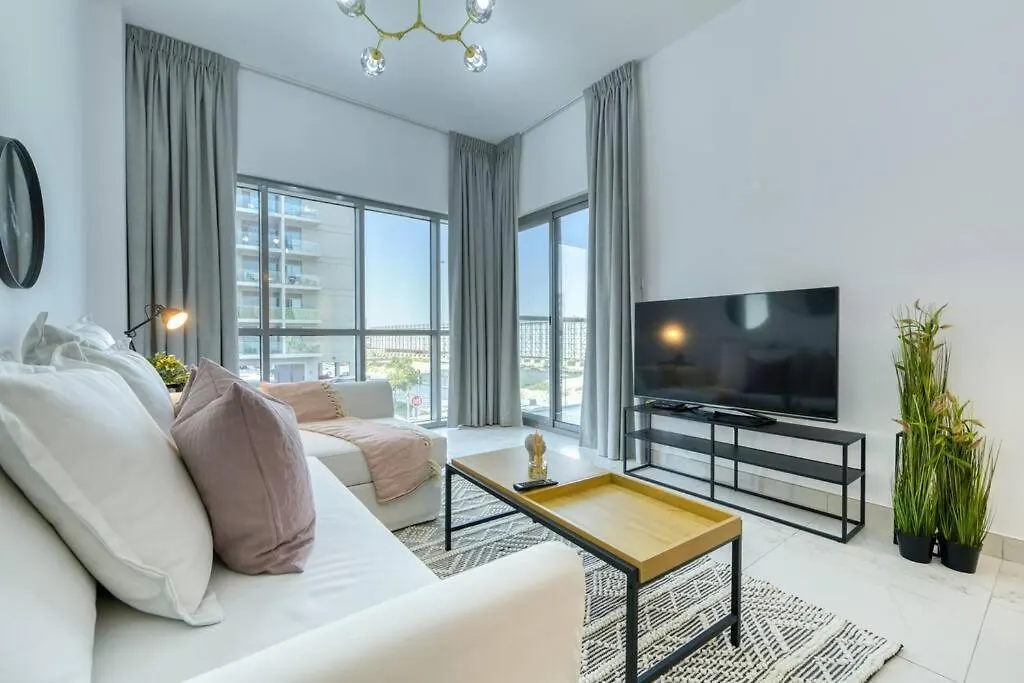 Chic Spacious 1 Bedroom Apartment In Dubai South. 0*,  United Arab Emirates